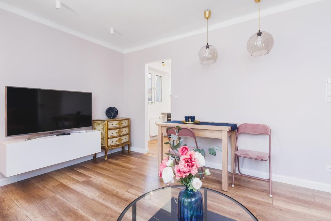 Apartament Przy Bulwarach Wislanych Kosciuszki By Noclegi Renters Краків Екстер'єр фото